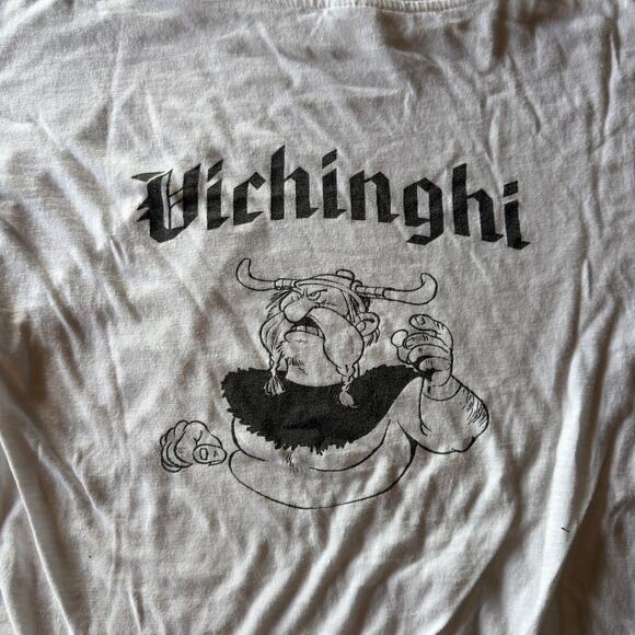 VINTAGE 80S 90S VIKING SCRIPT EURO T-SHIRT GRAPHIC OBSCURE QUOTE FIT MENS MEDIUM - Picture 2 of 6